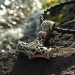 Thors-Hammer-Leather-Necklace-With-Bronze-Pantera-Heads-2