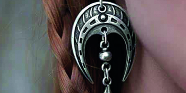 viking horseshoe statement earrings1 min 1